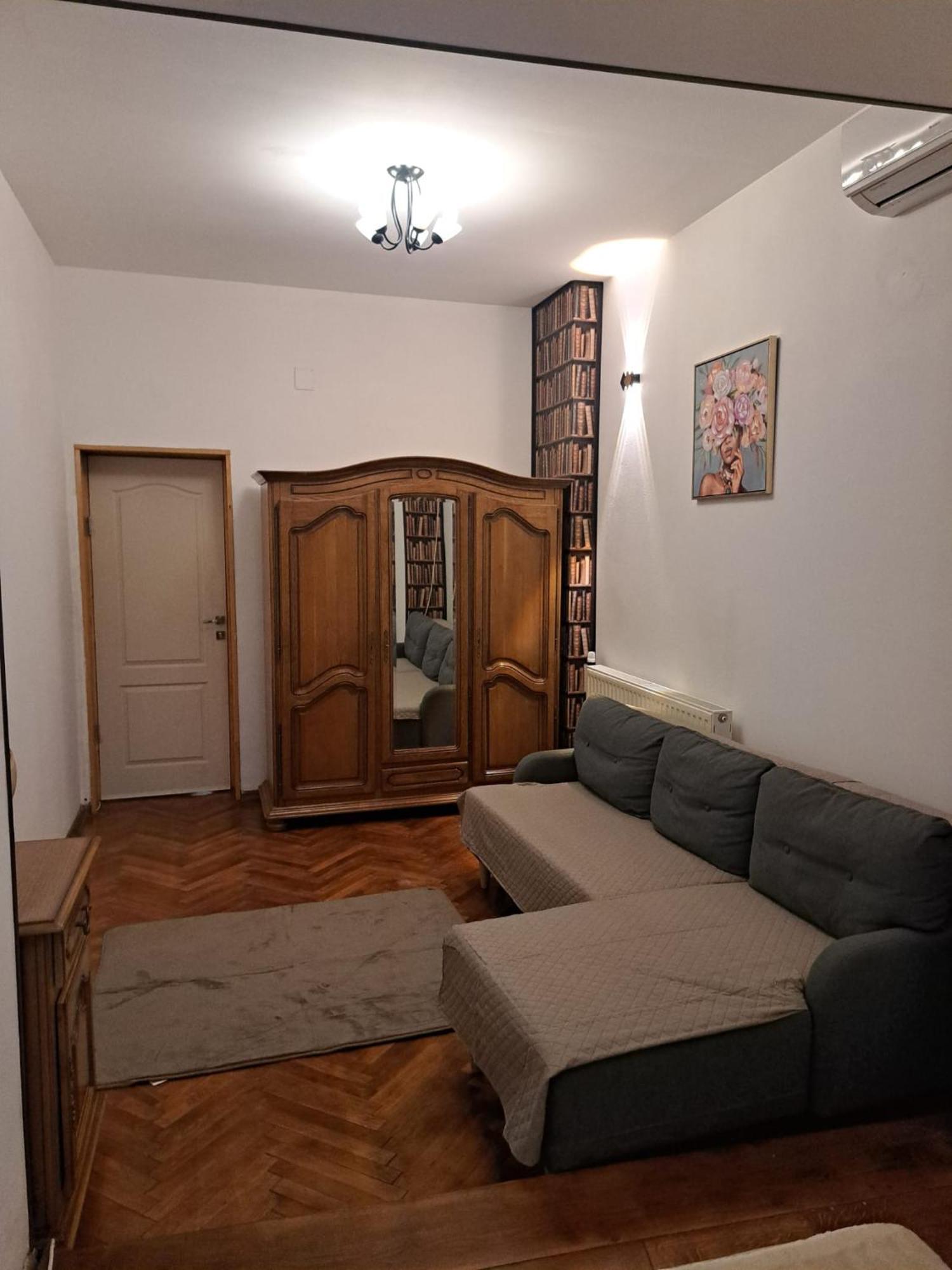 Vila Ris Piata Romana Bucarest Esterno foto